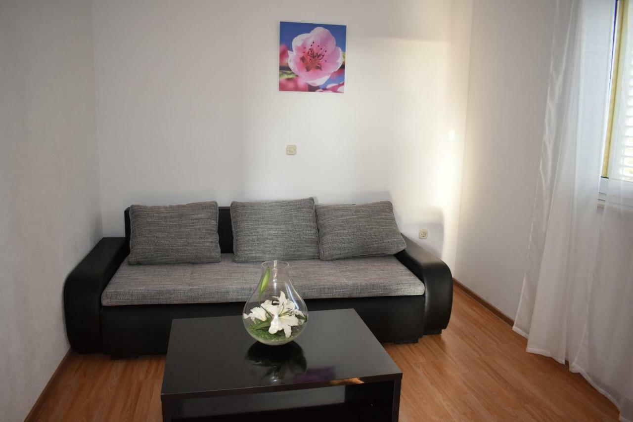 Apartmani Kulas Пакоштане Екстер'єр фото